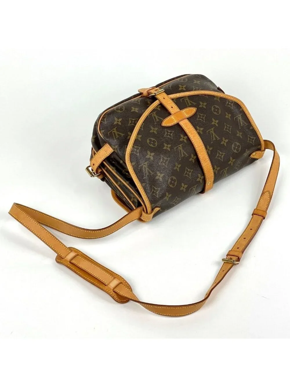 Louis Vuitton Saumur 30 Shoulder Bag Monogram Brown